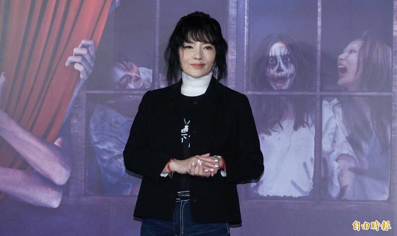 錫蘭YT飆罵唐綺陽惹議!李怡貞霸氣挺她:天上掉的屎不用接