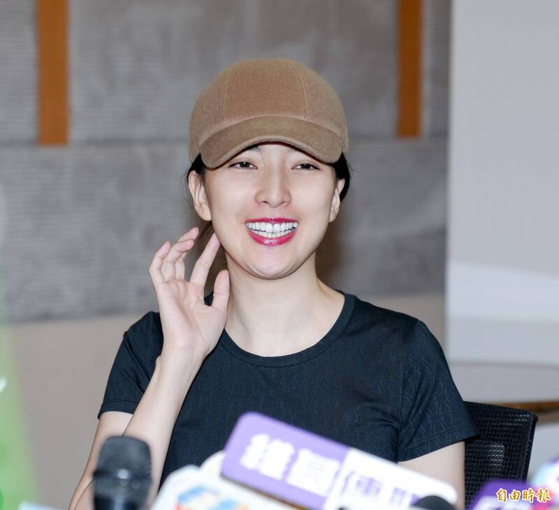 陳匡怡入選百大美女心情好 素顏現身揭「看身心科」:出現第二人格