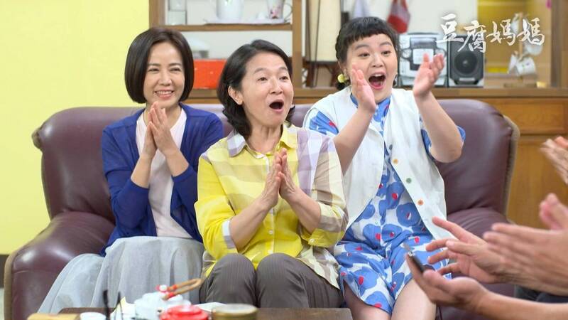 陳仙梅（左起）、謝瓊煖、宮美樂在《豆腐媽媽》有精彩演出。（資料照，民視提供）