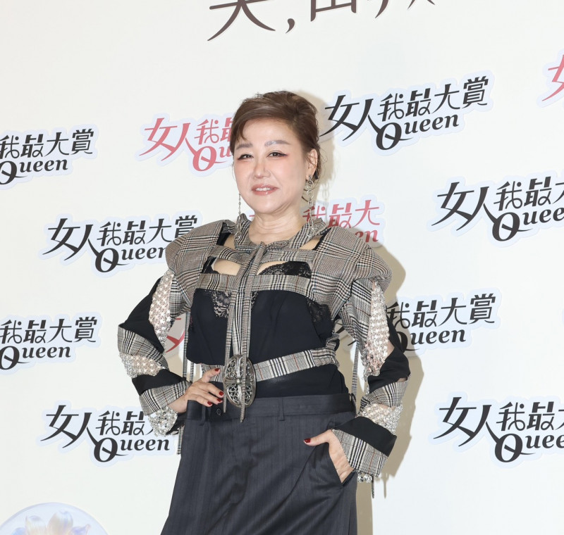 被疑偷酸蔣萬安!藍心湄露面首回應 喊邀沈、蔣上《女大》:會請吃藍莓蛋糕