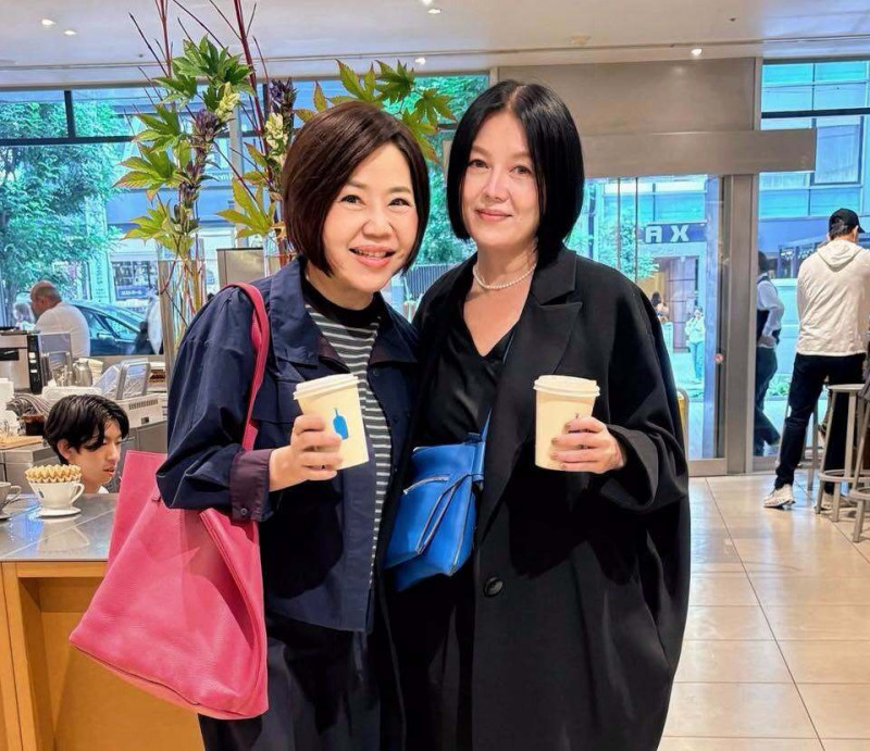 于美人東京掉皮夾喝咖啡壓驚 被「搭訕」轉頭一看竟是八點檔女神