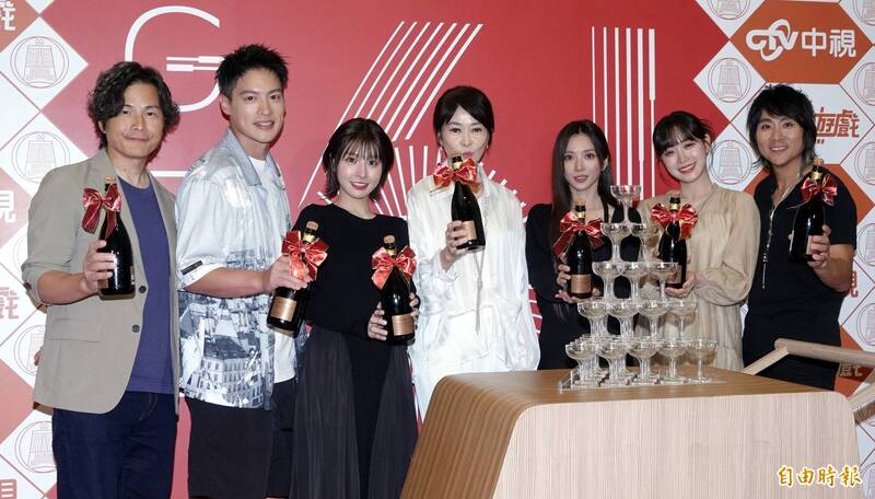 金鐘61》蔡黃汝奪金鐘鬆口婚事!阿璞隔空送暖 交往多年有共識