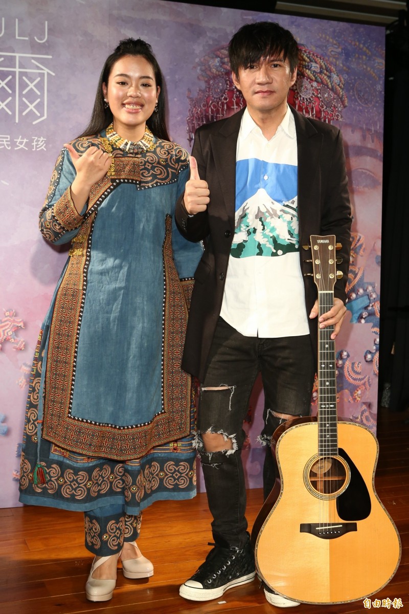 （影音）19歲歌手被鋼琴老師放棄 作曲無師自通獲胡德夫賞識