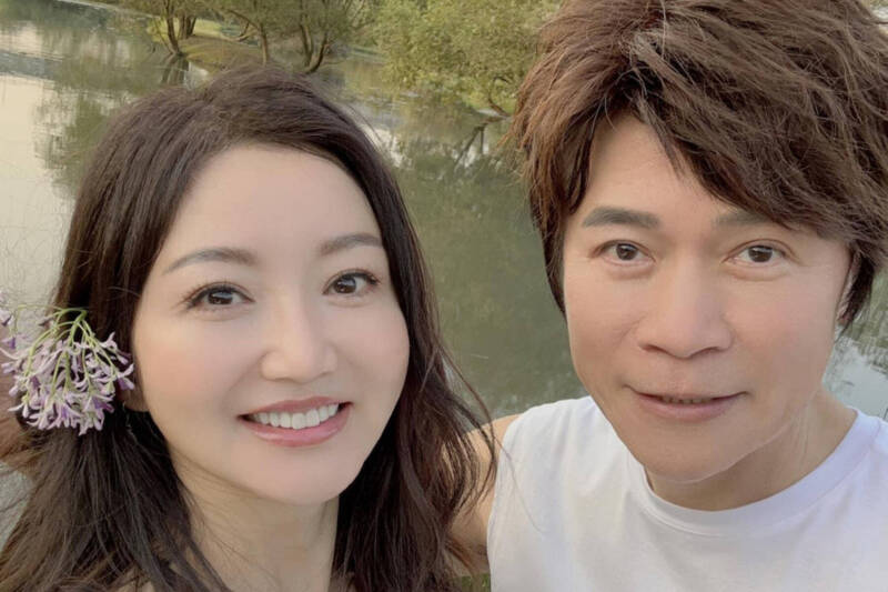 洪榮宏發聲了！嫩妻肝長3公分異物 嘆簽「放棄急救同意書 」