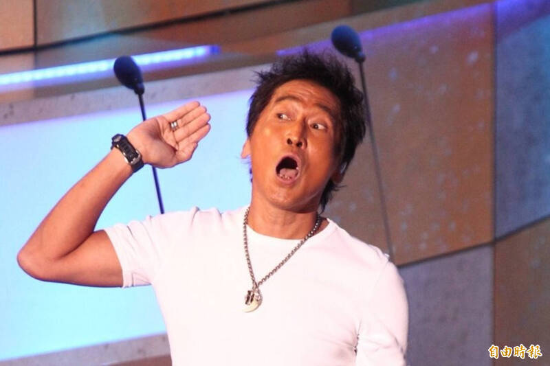 63歲齊秦昔情纏王祖賢17年   現與小24歲嫩妻享天倫樂