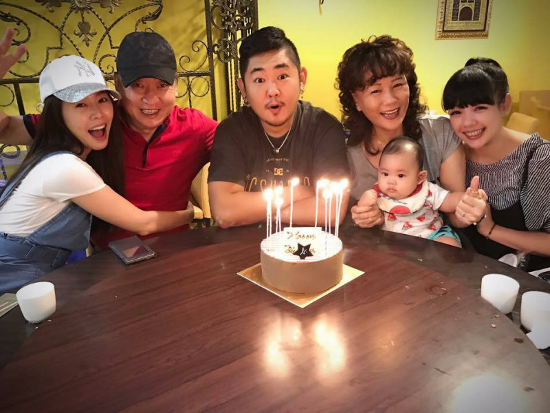 《模仿犯》攝影師奪金鐘 女神妹妹白家綺激動：以你為榮