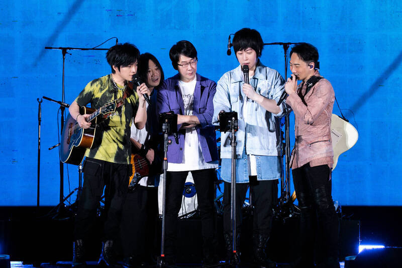 五月天巴黎直播反擊假唱 中國網友這回信嗎？結果出乎意料