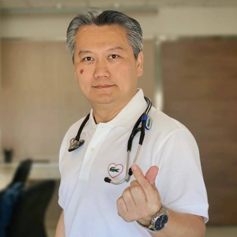 17歲母親驟逝 改變ICU醫師陳志金的一生