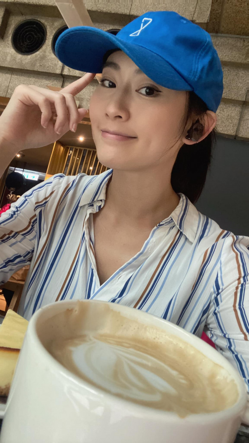 極道孫女吃丼飯發現泡爛蒼蠅 何以奇超驚人反應曝光