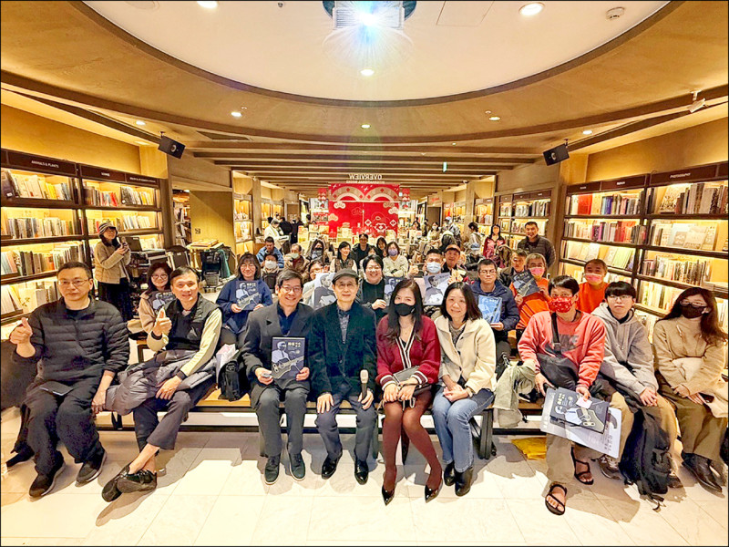 楊弦出輯重溫詩與歌 分享會暢聊民歌點滴