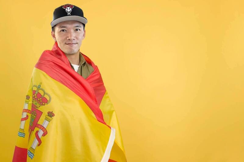 被認證「詛咒人」！台南Josh發業配文 網笑喊：業者心臟很強