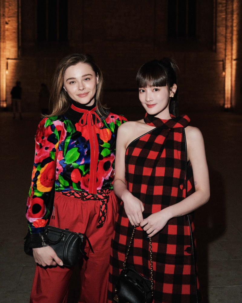 王淨南法追星「超殺女」成功！曝團隊機場驚慌狂奔：彷彿比世壯運