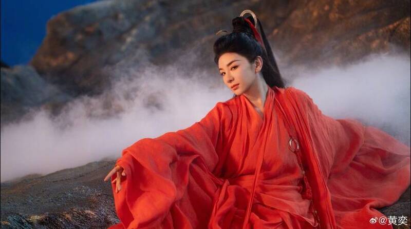 長相被嫌出道受阻  黃奕愛女：妳能當藝人，為何我不行？