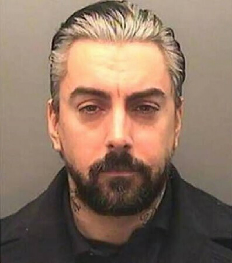 曾涉性侵嬰兒重罪判刑29年 英國搖滾樂團前主唱獄中遭攻擊身亡