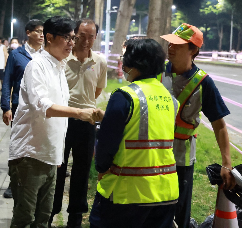 陳其邁化身「最懂BLINK市長」！喊話：玩到不能Shut down