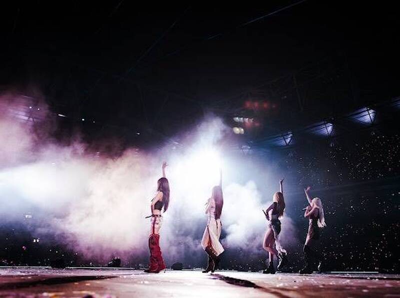 泰王太后離世恐將禁娛！BLACKPINK曼谷開唱受衝擊