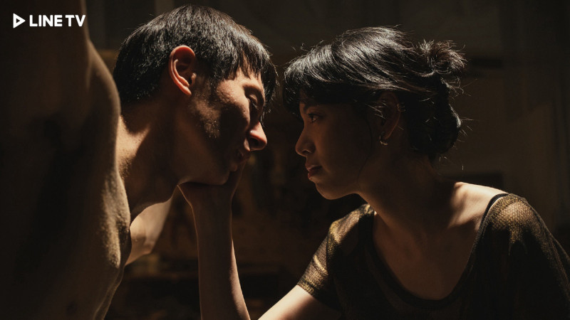 陸夏失控練巫術「複製張軒睿」！恐怖情人戲太真他跪到腳麻