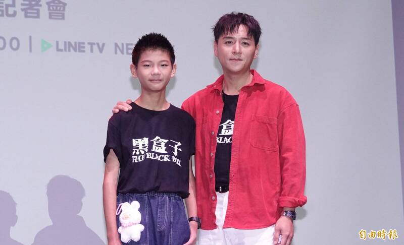 （影）鄭人碩揭當兵往事！19歲入伍只因「家裡太窮」 嘆閃兵風波：要敢面對錯誤