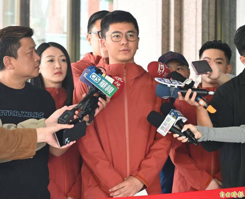 朱凱翔稱三立毒害人心、邪教 李孝亮：「嗯、對」被告誹謗均不起訴