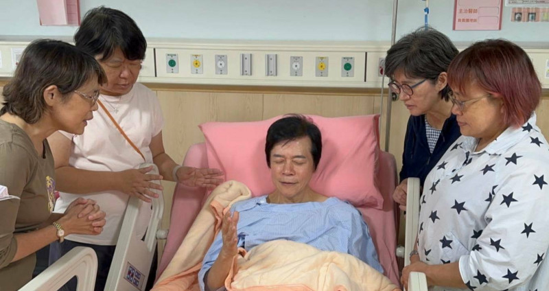 62歲洪榮宏遭疑罹癌！憔悴動刀教友集氣畫面曝 經紀人曝現況