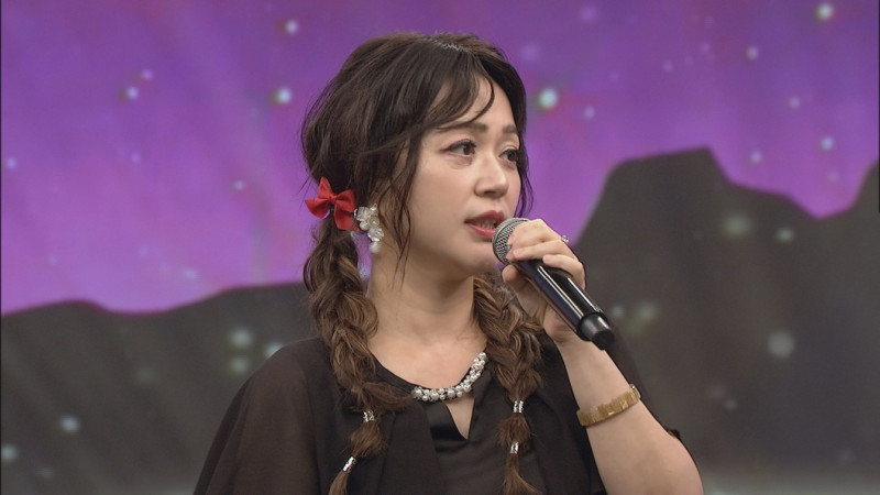 翁鈺鈞突破尺度短裙熱舞  康康大讚：難得露美腿