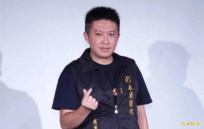 賓賓哥國中演講翻車！未經同意開直播 校方、家長齊喊卡