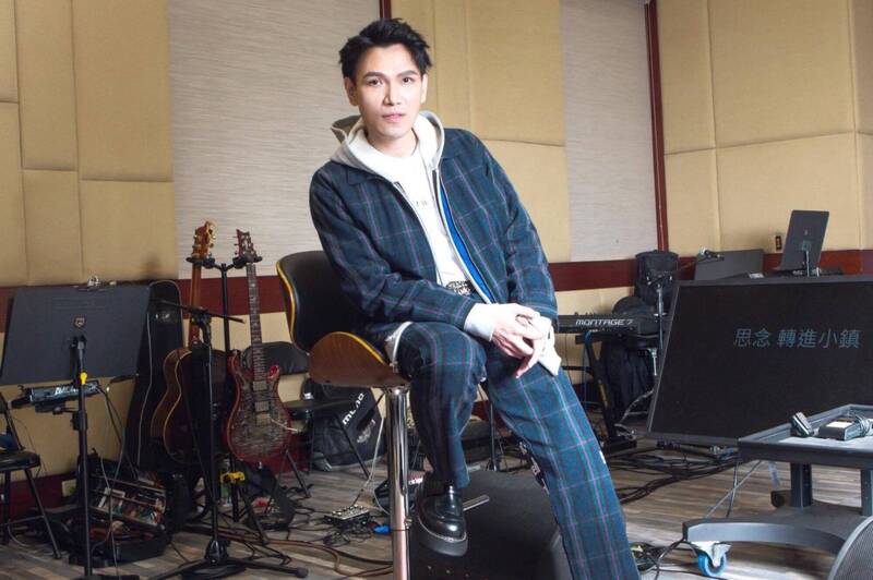 楊宗緯不滿遭爆料！ 秀三聯單提告前社區保全妨害名譽洩個資