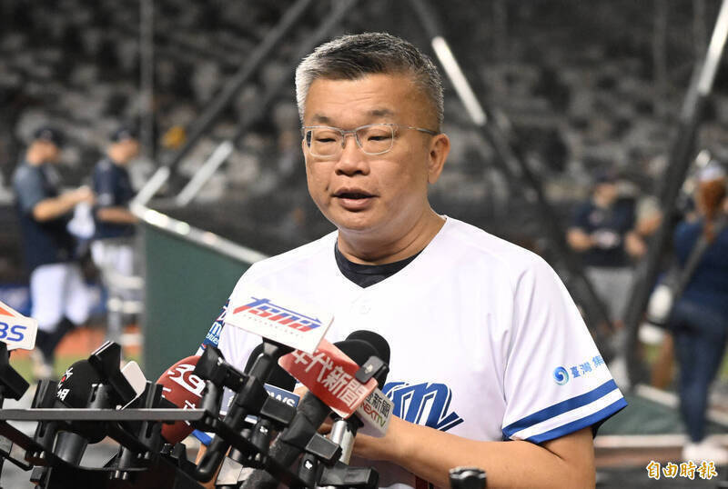 台灣球迷吞不下這口氣！ 蔡其昌廣播受訪後再發聲