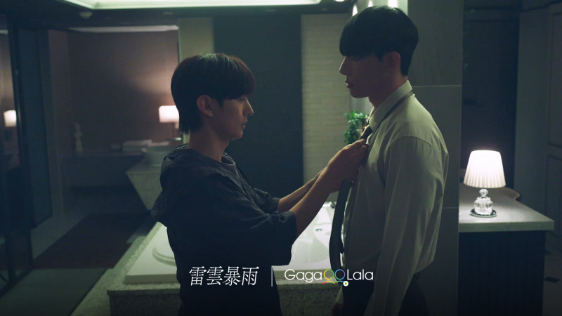 尹智聖演BL當忠犬單戀受！禁忌同居財閥表哥：親一次就好