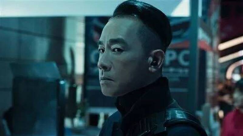 「山雞」陳小春曾連飯都吃不起 向太出手助談判