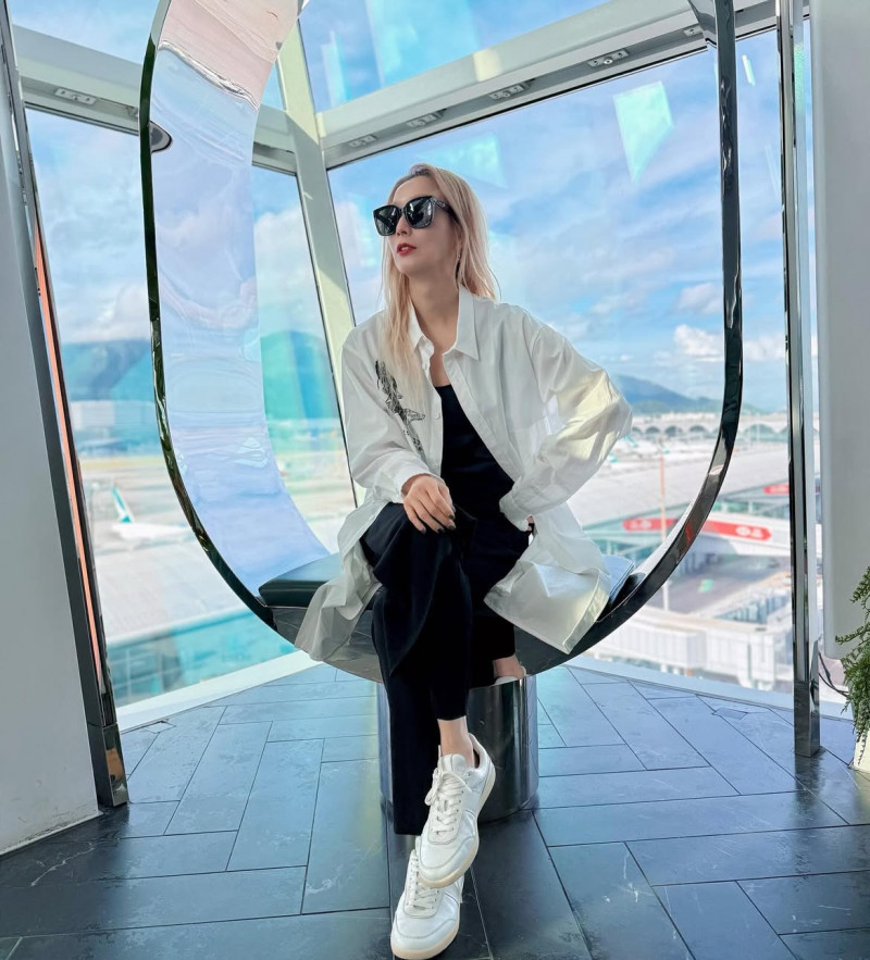 香港大火奪百命！鄭秀文慚愧「默默做1事」淚崩