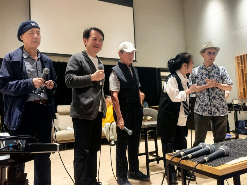 才參加屠穎追思會又送走楊弦 李建復嘆：今年是什麼年頭啊？