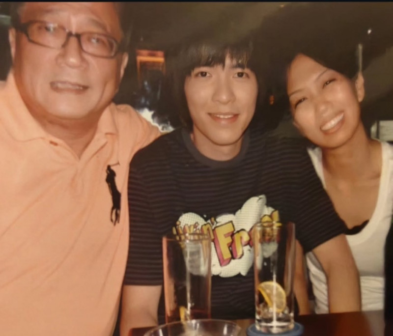 Summer慟別亡父！嫁對蕭敬騰祭出承諾：我會好好的