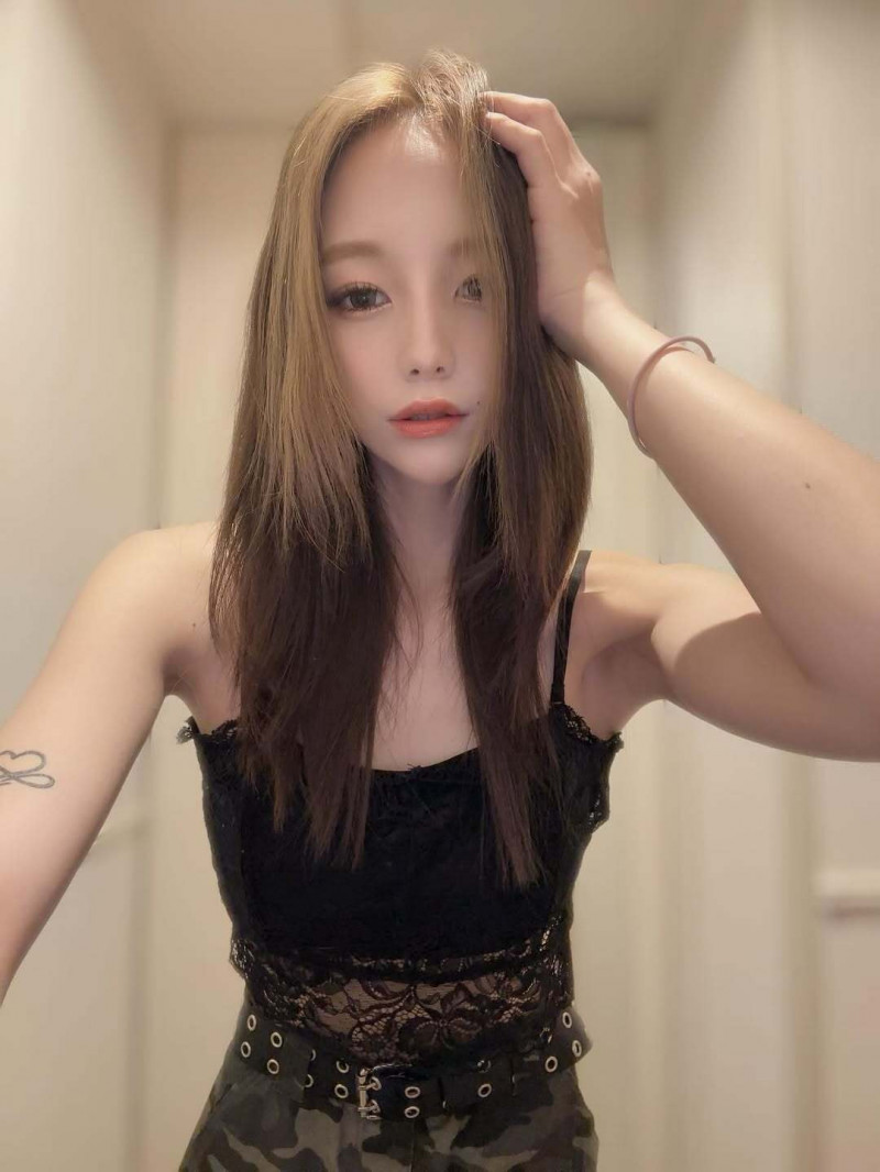 曾煮野草果腹！《不良一族》北鼻真實人生曝光「比劇情還狠」