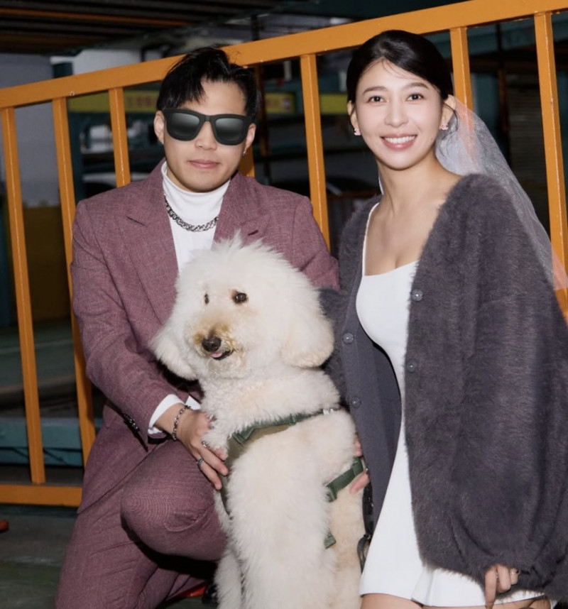 恭喜！「欸你這週要幹嘛」小粉紅奉子成婚 老公不露臉秘辛曝光