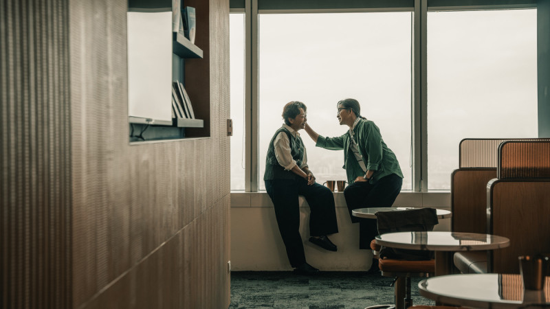 曹蘭劉瑞琪譜忘年女女戀 3分半告白逼哭全網