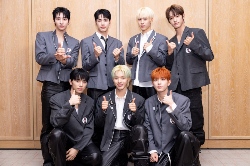 NEXZ感謝師兄Stray Kids 不忘Felix叮嚀：懷抱感恩