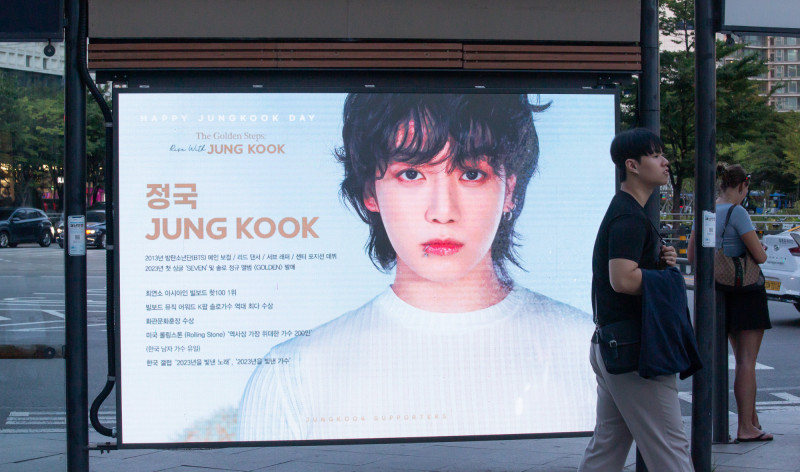 韓女追星放生小孩！偷拿尪印章貸款8千萬韓元：歐巴不能掉名次