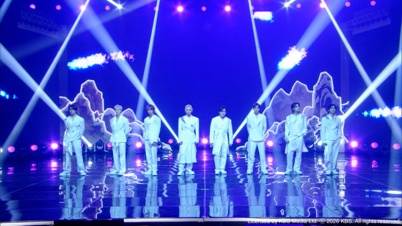 1萬人搶400名額！Stray Kids穿越朝鮮 Felix慘被吐槽