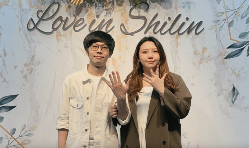 台灣元祖實況夫妻誕生 LNG老王、八毛愛情長跑14年宣布結婚