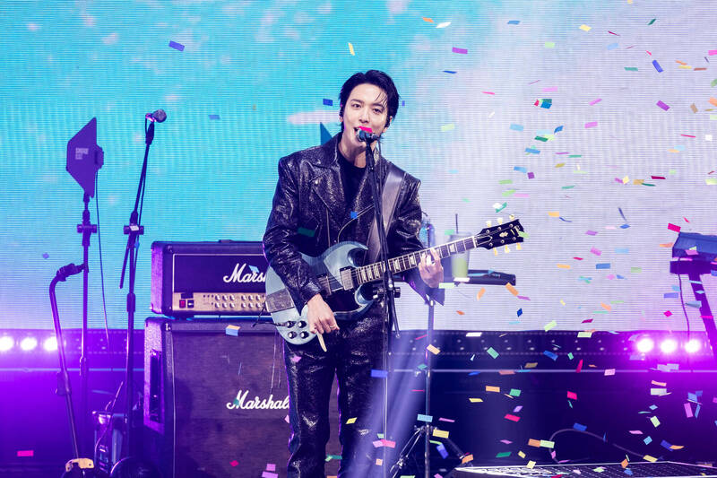 沒看WBC！CNBLUE陪9000台粉 鄭容和高喊前進大巨蛋