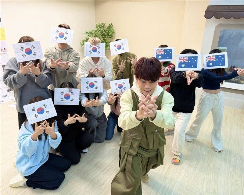 蔡阿嘎「反指標」能力獲小英認證  澳韓戰台灣繼續發功