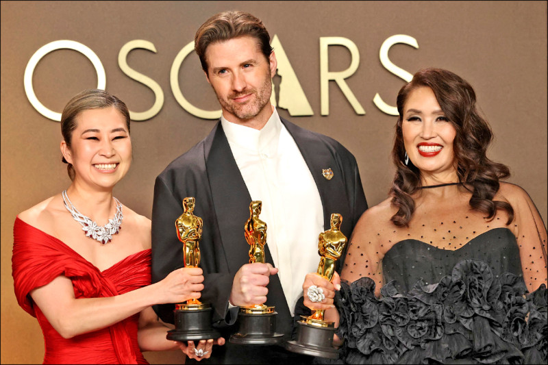 奧斯卡》獵魔女團抱雙金 Golden獲獎刷新Kpop紀錄