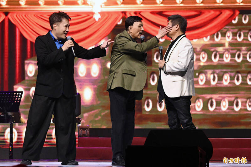 余天失控狂打胡瓜4巴掌 黃西田哭喊上次被你打到流鼻血