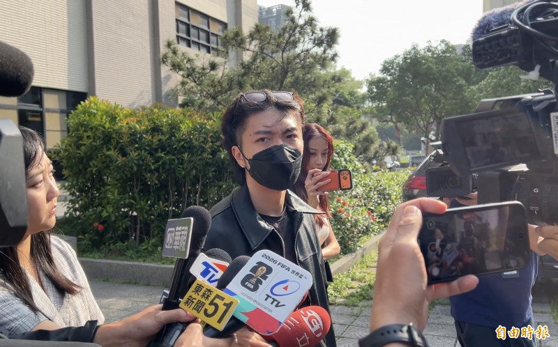 （影）孫安佐火焰槍案 金主秋偉、攝影佑子2萬交保限制住居