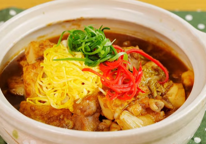 一鍋到底做暖呼呼「海陸豆腐煲」！滿滿蛋白質湯鮮味美大滿足