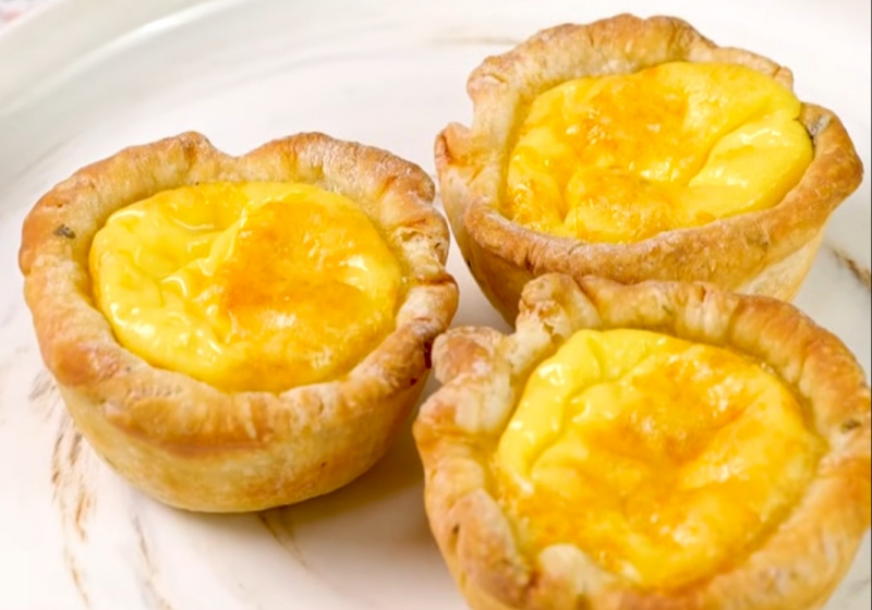 手抓餅變酥脆塔皮！「超簡易蛋塔」免擀免模具５材料就能做