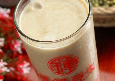 綠豆沙牛奶 綠豆沙牛奶