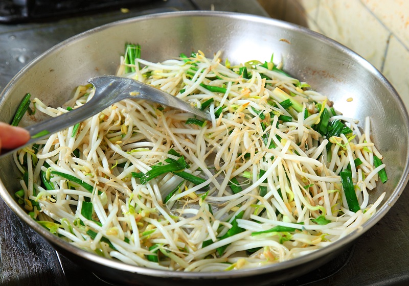 要炒出鮮嫩的豆芽菜 起鍋前記得加這個 食譜自由配 自由電子報