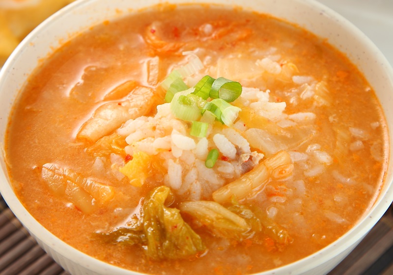 韓式泡菜豬肉粥 | 酸香開胃一鍋到底簡易上桌！